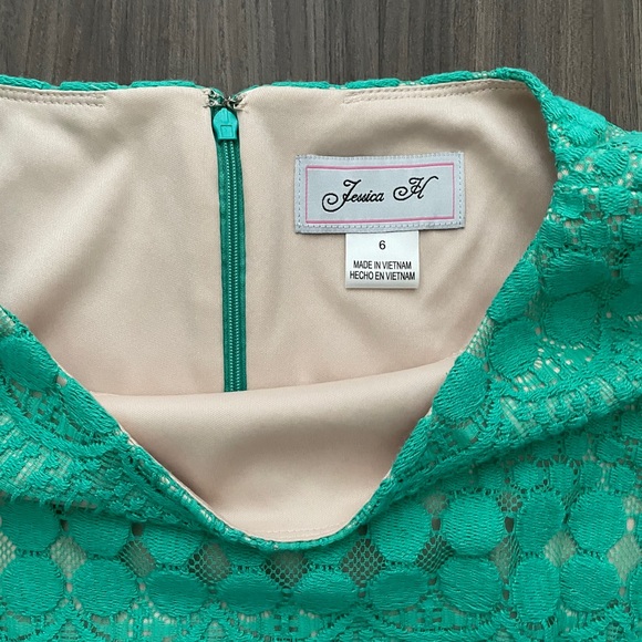 Jessica Howard Lace Sheath Dress - Picture 3 of 9